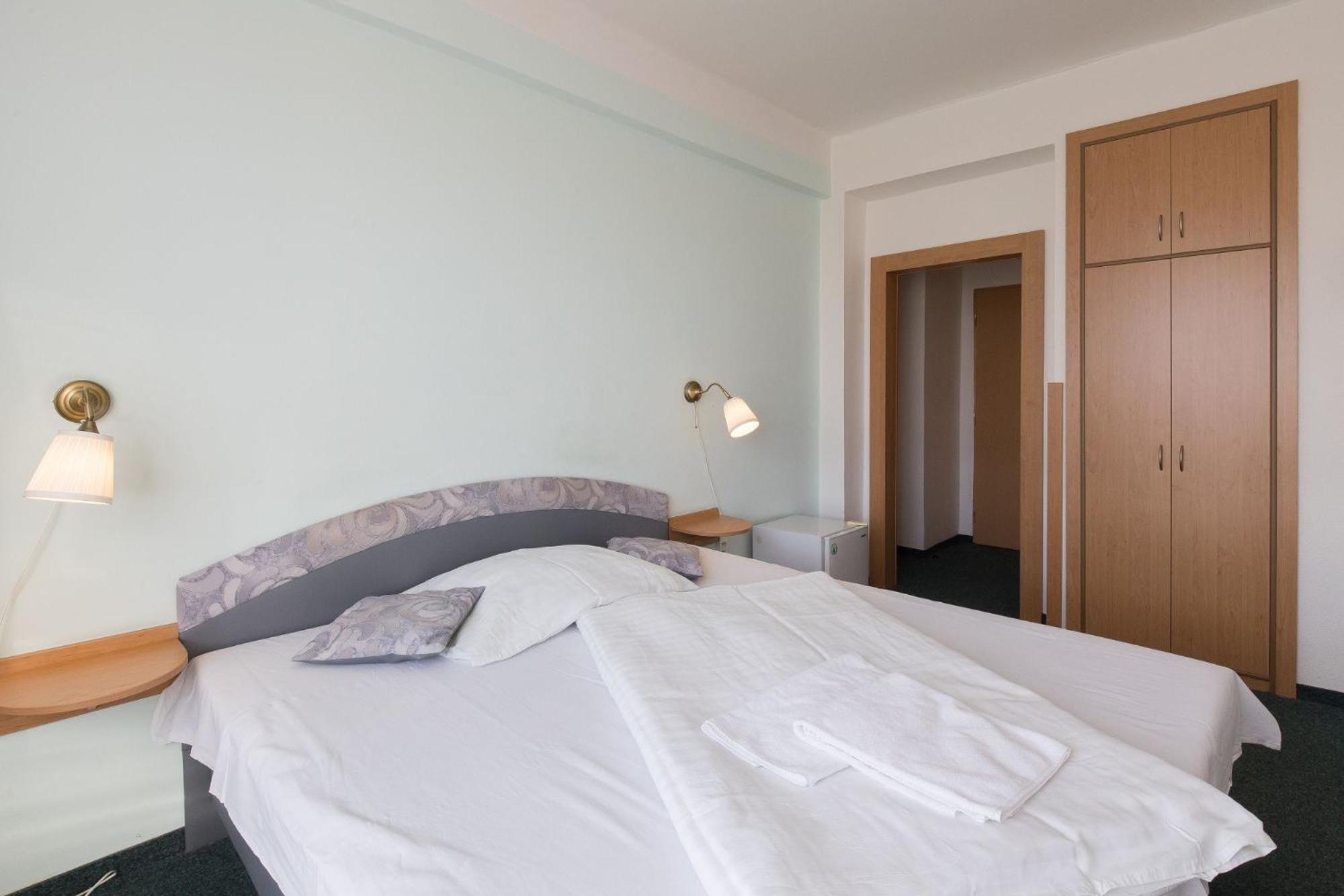 Hotel Belvedere Příbram Dış mekan fotoğraf