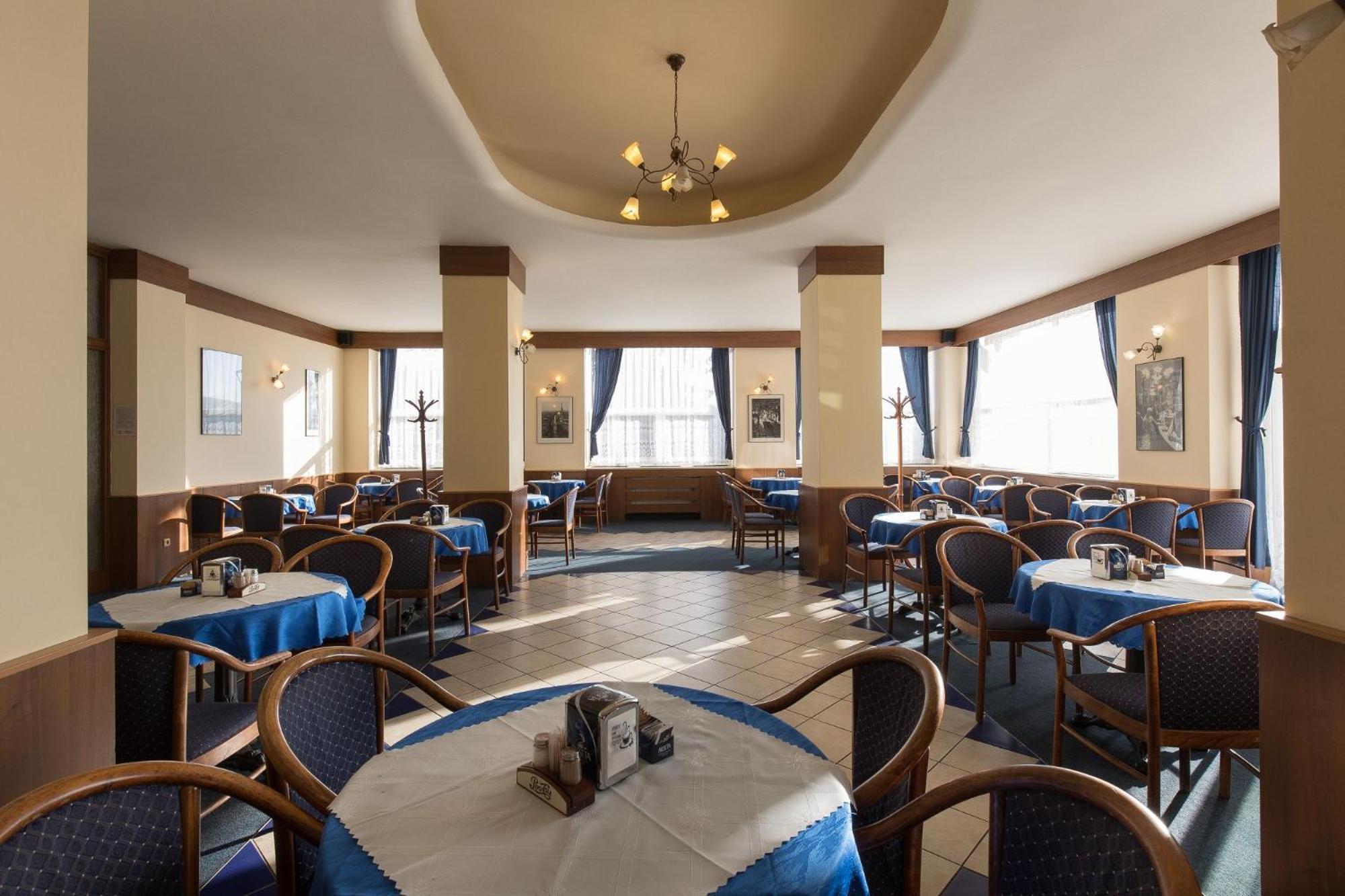 Hotel Belvedere Příbram Dış mekan fotoğraf