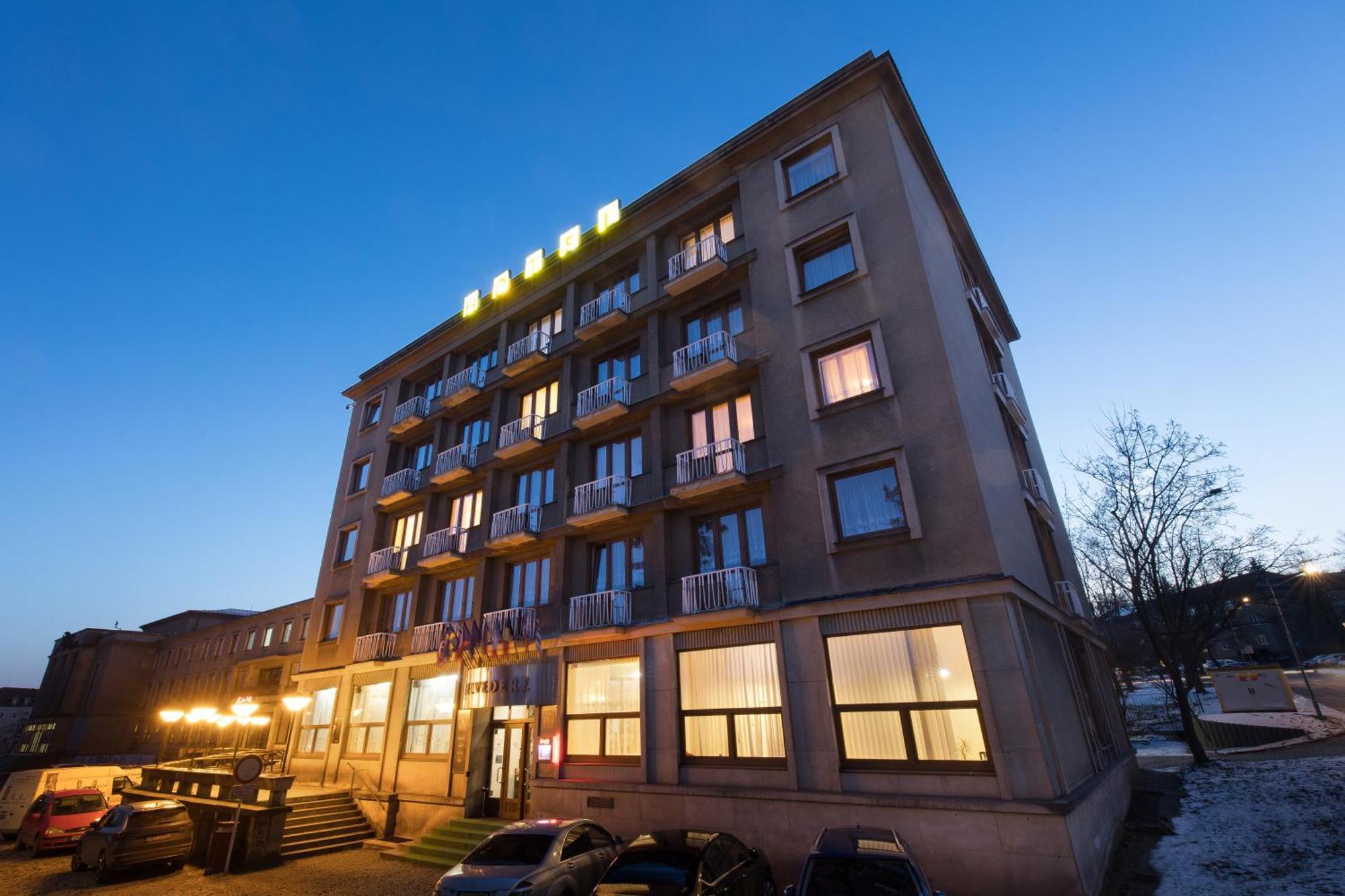 Hotel Belvedere Příbram Dış mekan fotoğraf